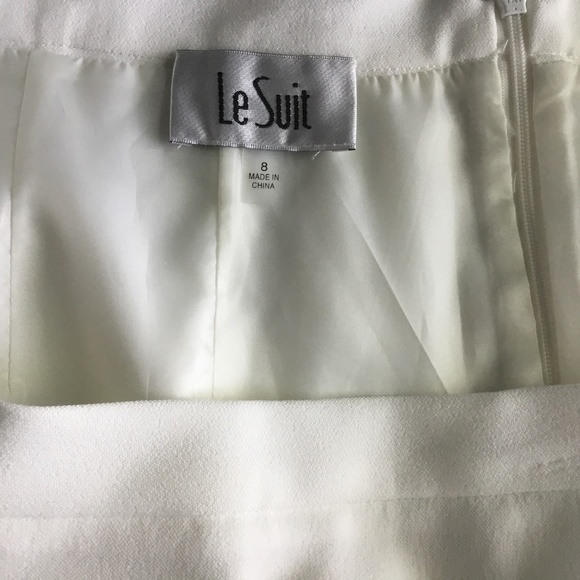 LE SUIT Winter White two piece belted suit jacket and midi skirt suit size 8 NWT - Picture 11 of 12